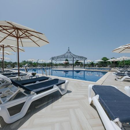 Imperial Family Resort Улцинь Экстерьер фото