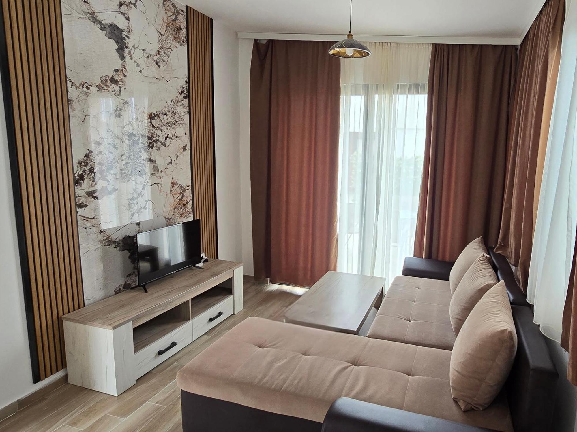 Imperial Family Resort Улцинь Экстерьер фото